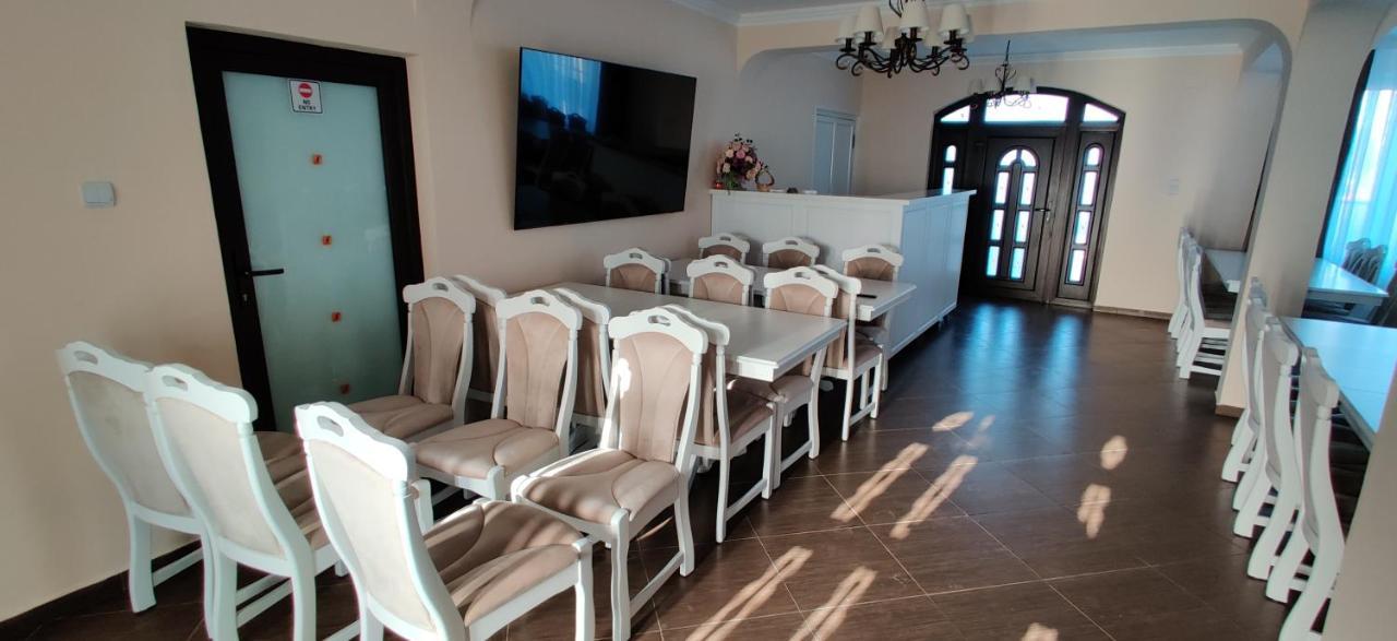 Hotel Casa Blanco Oradea Zewnętrze zdjęcie