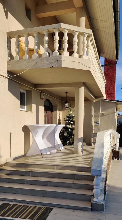 Hotel Casa Blanco Oradea Zewnętrze zdjęcie