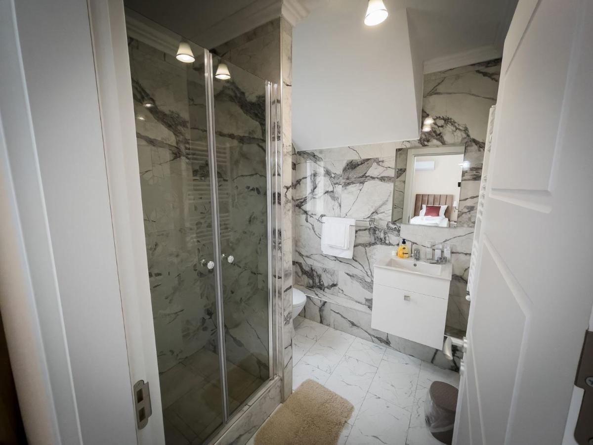 Hotel Casa Blanco Oradea Zewnętrze zdjęcie