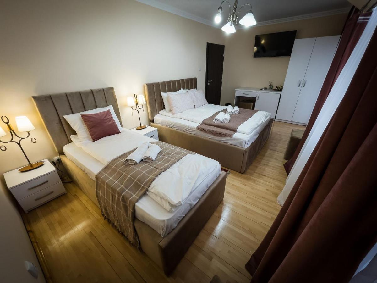 Hotel Casa Blanco Oradea Zewnętrze zdjęcie